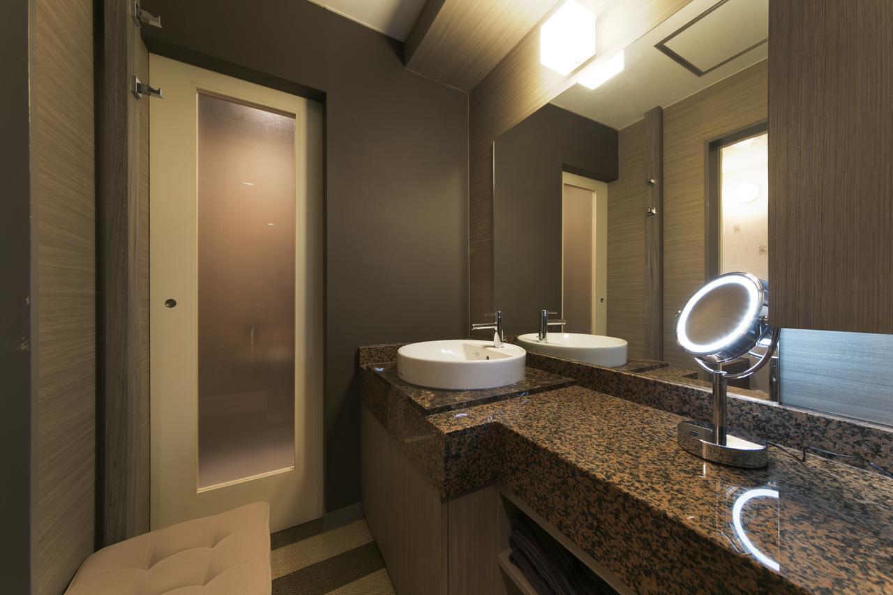 Hotel Lotus Kobe (Adults Only) Exterior photo